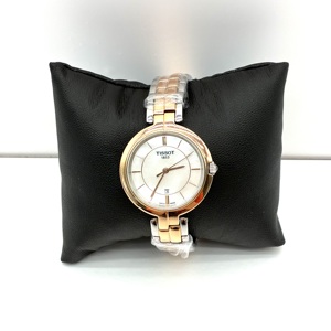S43097514 9.0新 天梭TISSOT 弗拉明戈  2点、8点、10点、11点刻度有 粘胶痕迹 整表抛光翻新痕迹  后盖有明显磕碰  表径30mm 腕周约16.5cm