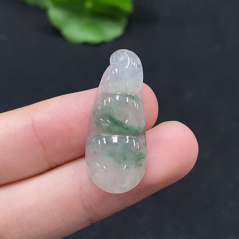F34075774 Jadeite Lucky Bean Pendant Total Weight Approx. 2.4g