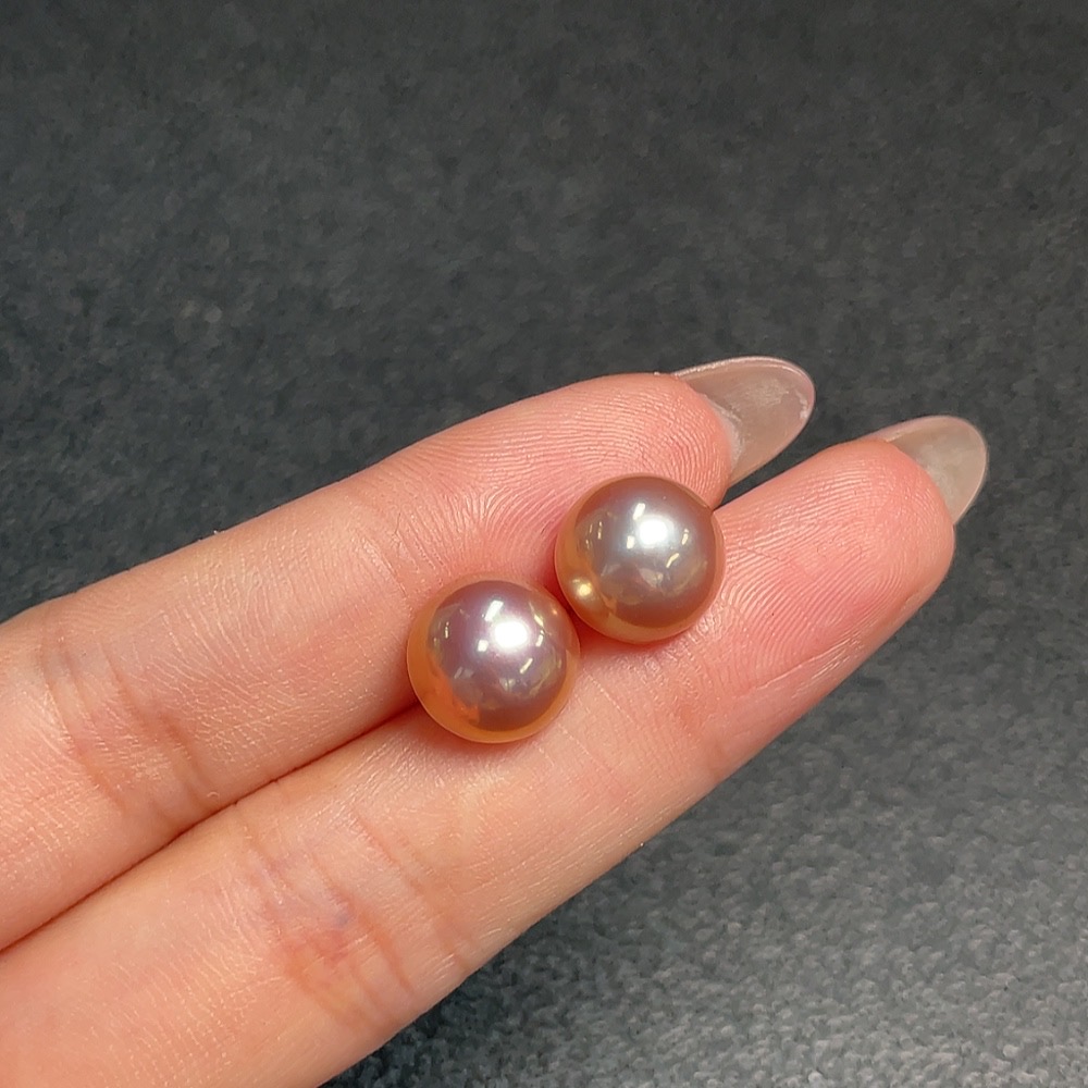 C33921456 18k composite pearl earrings with a total weight of approximately 2.12 grams and a size of about 10.3mm