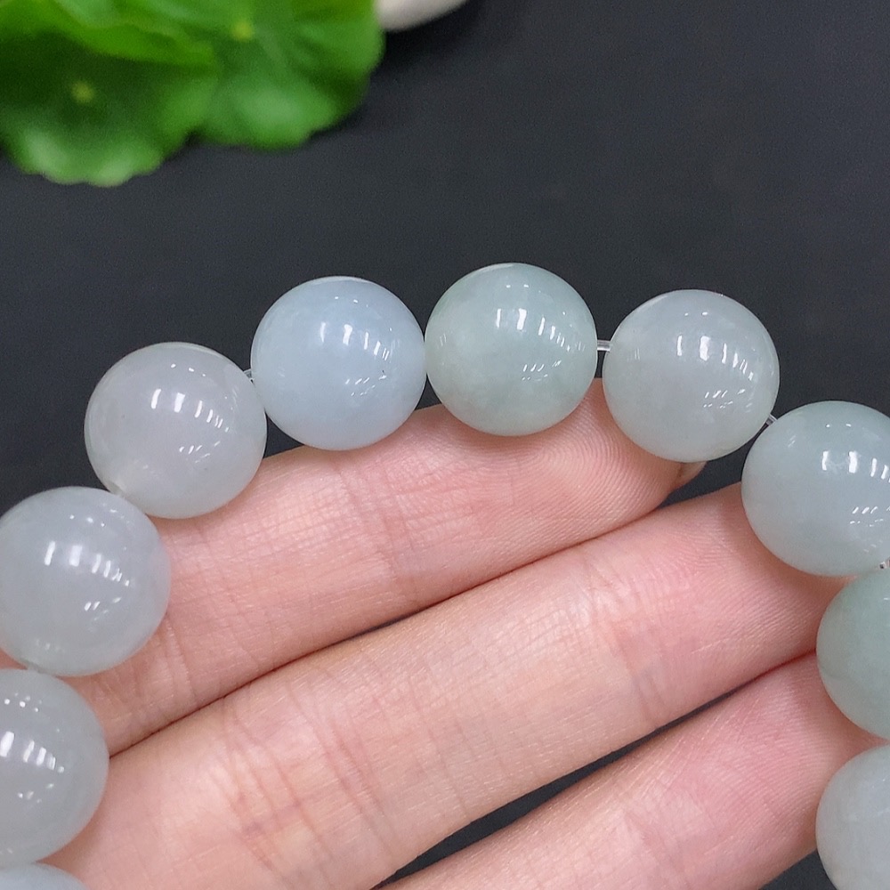 F34034448 Jadeite Bracelet, Total Weight Approx. 58.8g, Bead Size 12.7mm