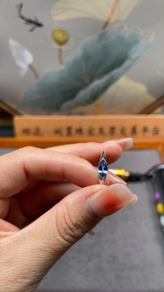 C35154844 18K Blue Sapphire Ring, Total Weight Approx. 3.21g, Size 21