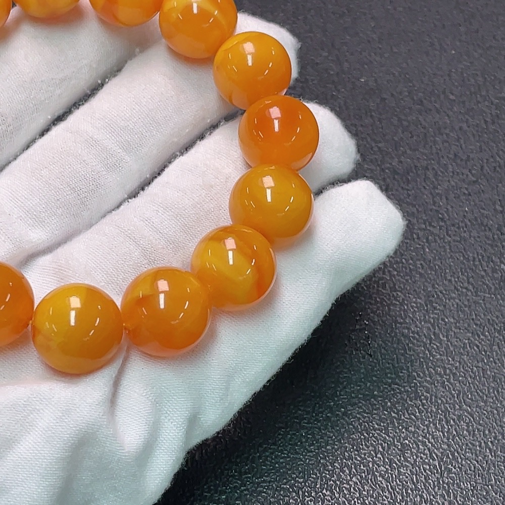 C34950790 Amber Beeswax Bracelet Color Origin Undetermined Total Weight Approx. 25.7g Size About 13.9mm