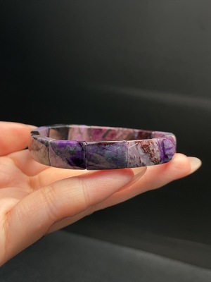 C34041175 Sugilite bracelet (purple part only, containing other mineral components, total weight approx. 27g, size about 9.8mm including minerals)