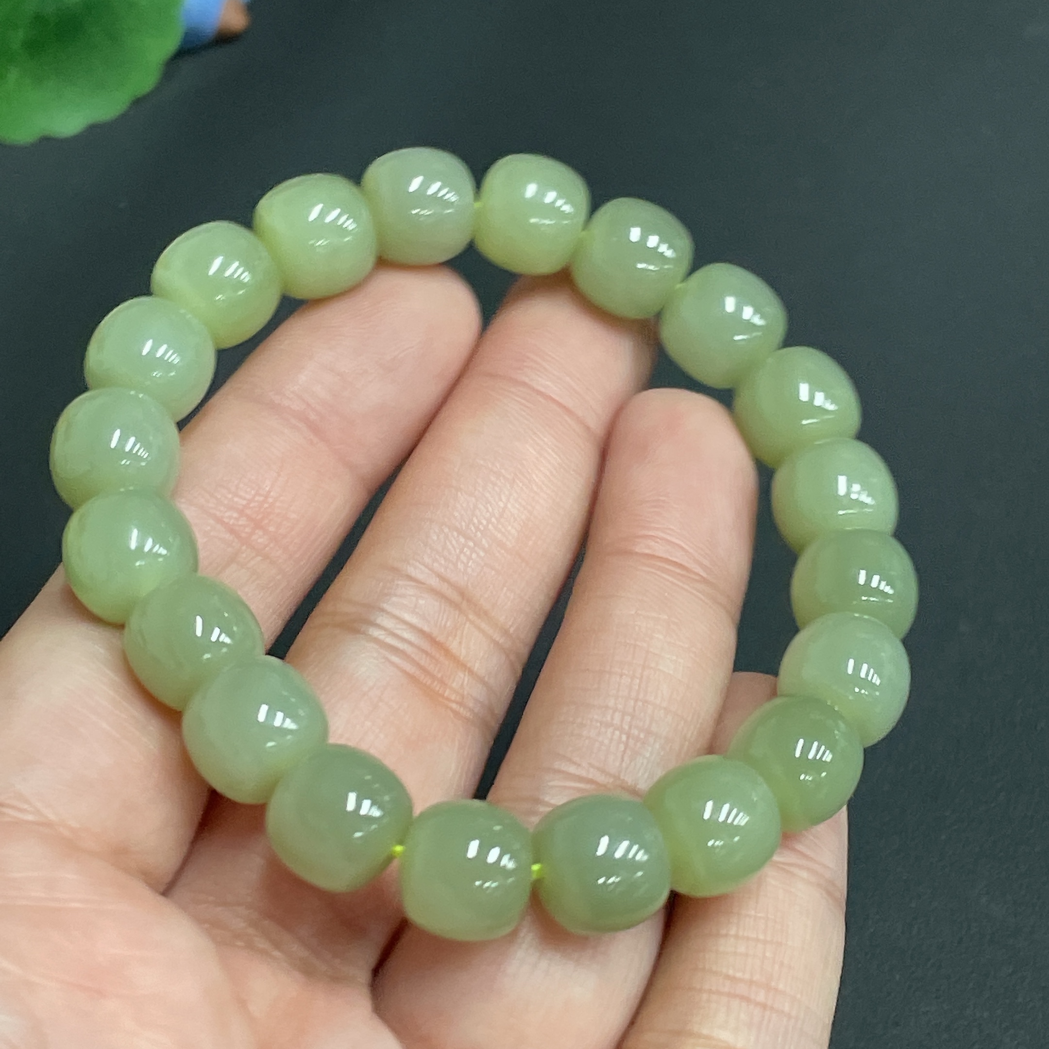 H23649088 Hetian Jade Bracelet, about 10mm, total weight about 33.8g