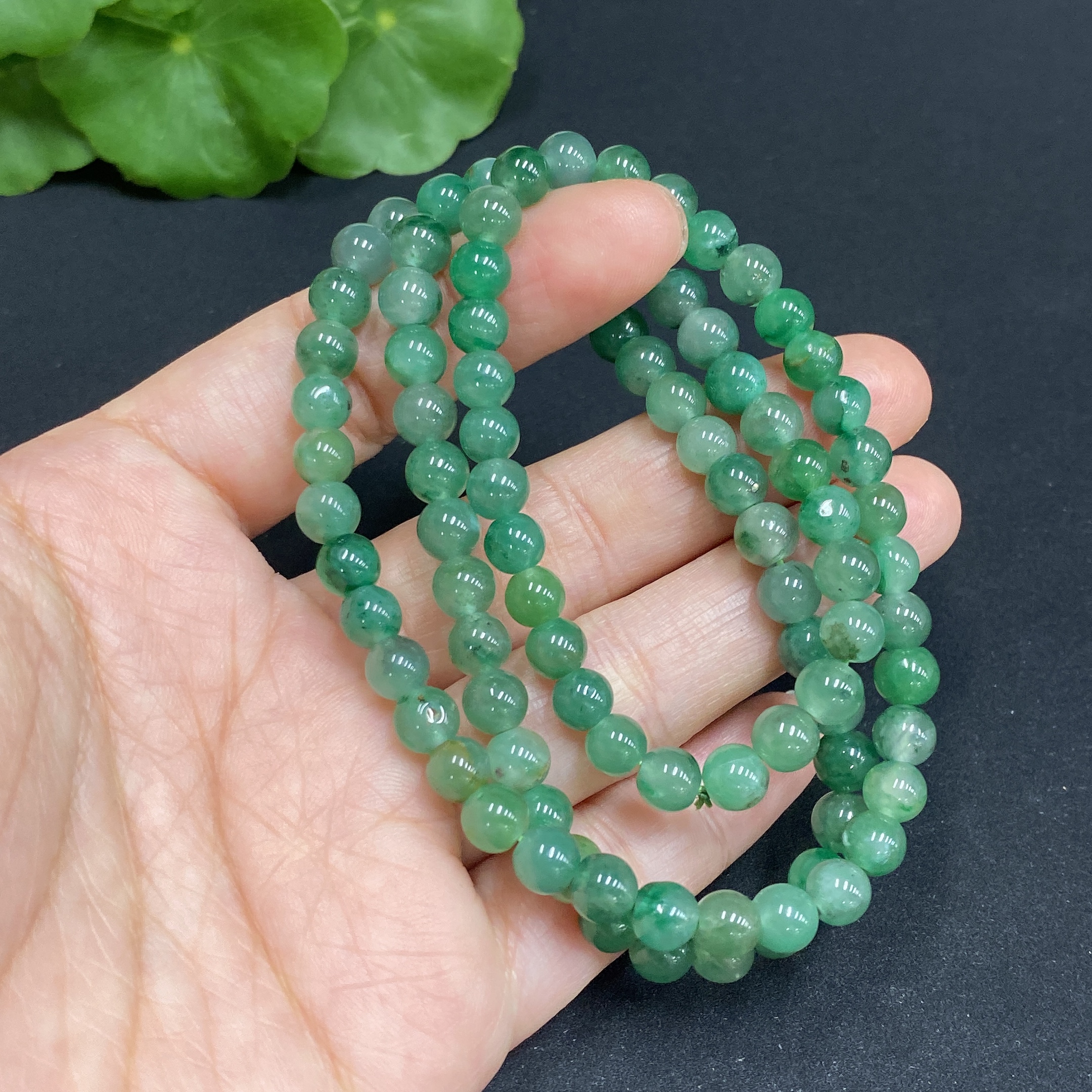 H34986484 African Emerald (Dulong Jade)