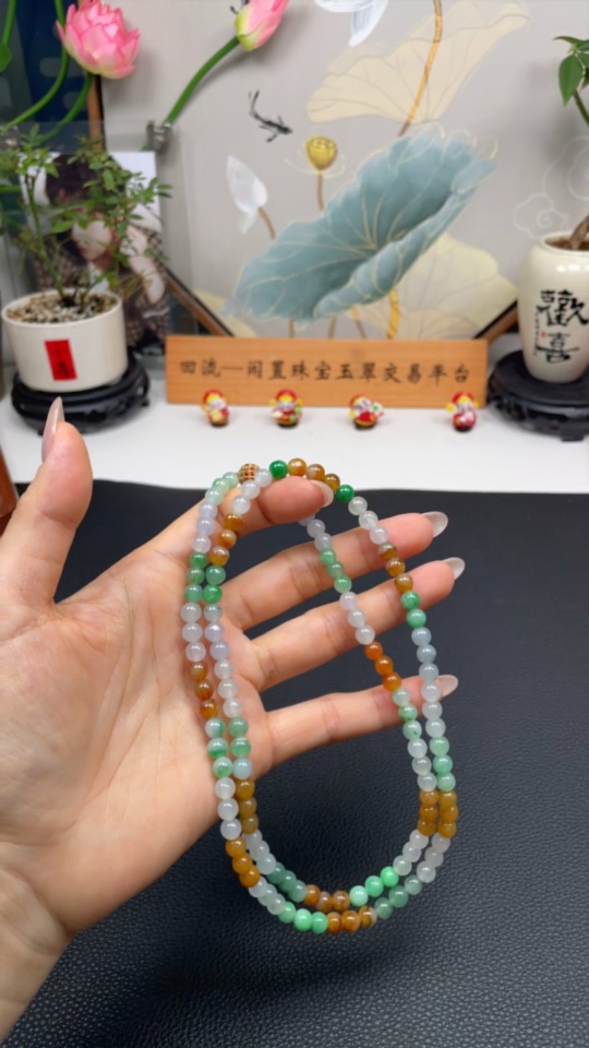 F31580531 Jadeite Beaded Necklace Approx. 6.2mm Total Weight Approx. 43.7g Non-gold Inlaid Color Origin Undetermined