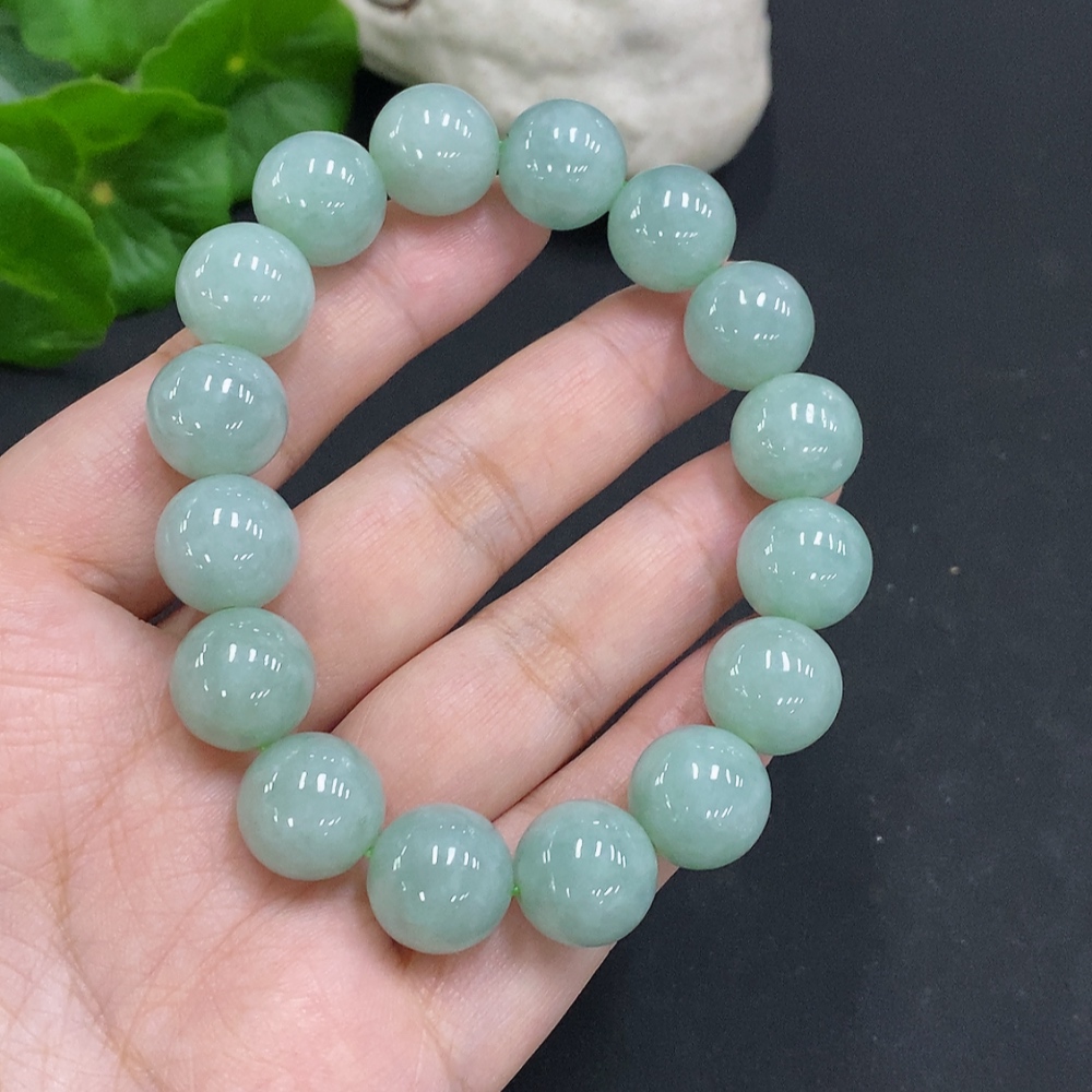 F35104999 Jadeite Bead Necklace Approximately 13mm Total Weight About 64.6g
