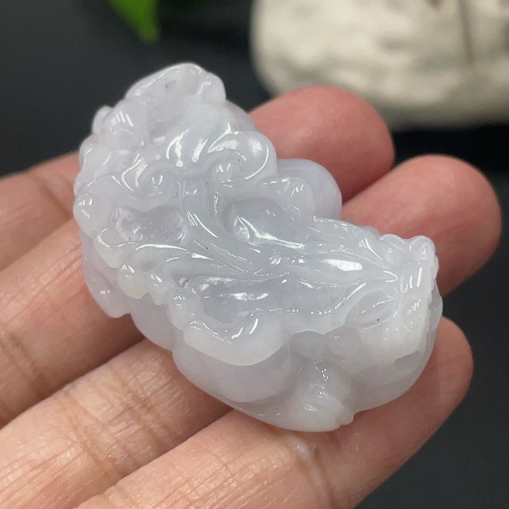 F30494080 Jadeite Pi Xiu pendant, total weight approx. 18.92g