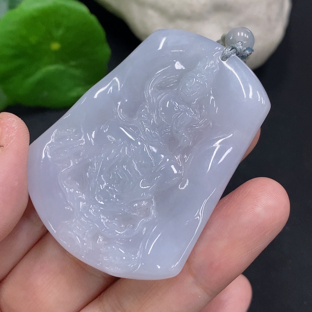 F32800456 Jadeite Dragon-Guarding Guanyin Pendant, total weight with rope approx. 29.3g (matching beads non-A)