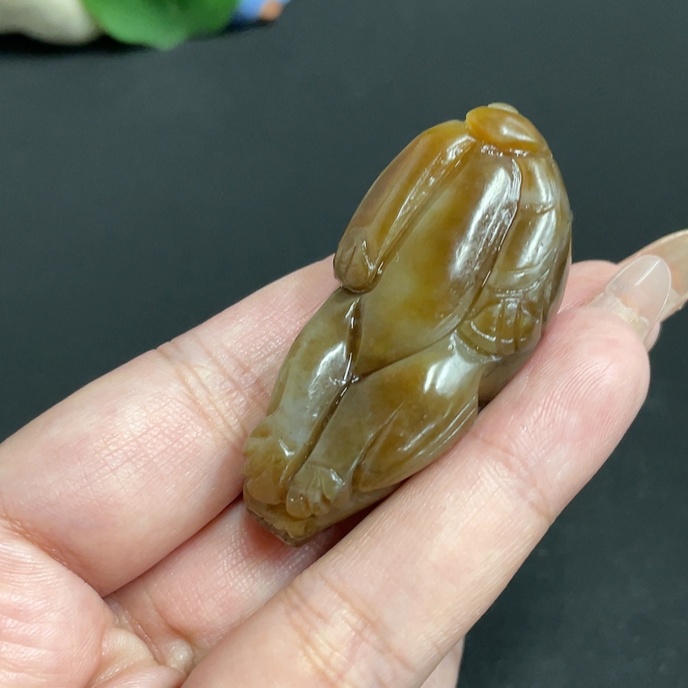 H32781328 Hetian Jade Pendant Auspicious Beast Total Weight About 39.5g
