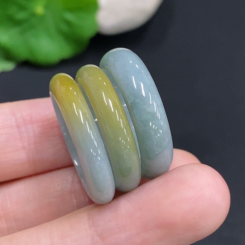 F31687950 Jadeite Rings Sell as a Lot