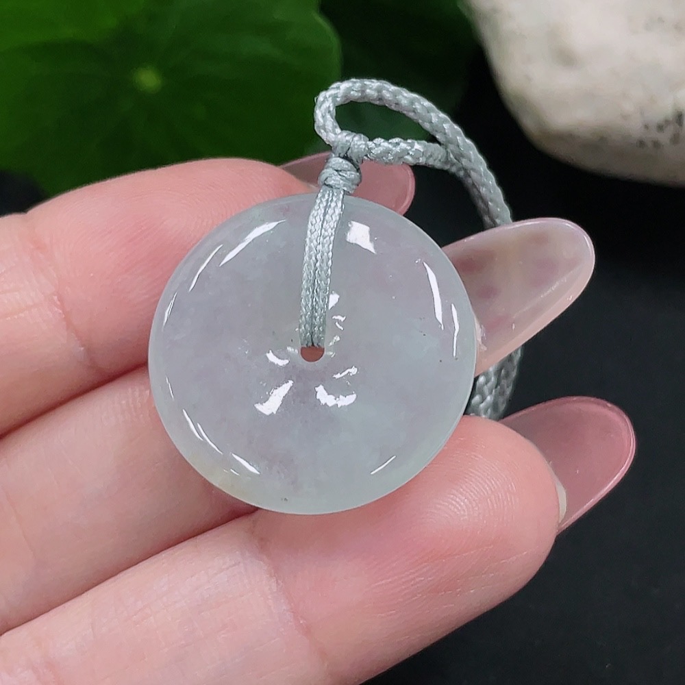 F34033534 Jadeite Peach Blossom Pendant with a Total Weight of Approximately 5.7g
