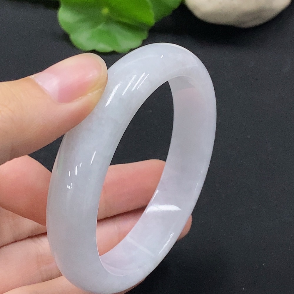 F35113987 Jadeite round bangle size 53.6 total weight about 46.4g
