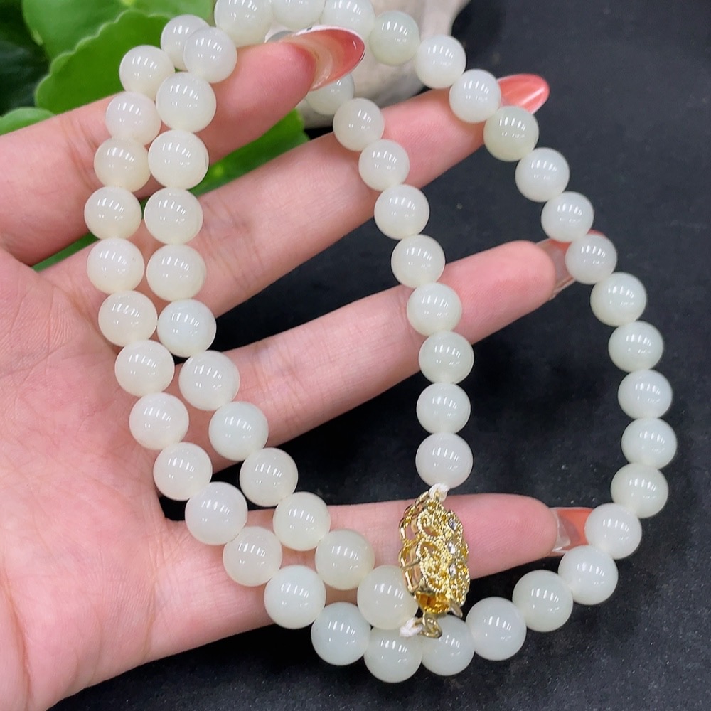 H35113567 Hetian Jade Bead Necklace Non-Gold Approximately 8.3mm Total Weight About 51.3g