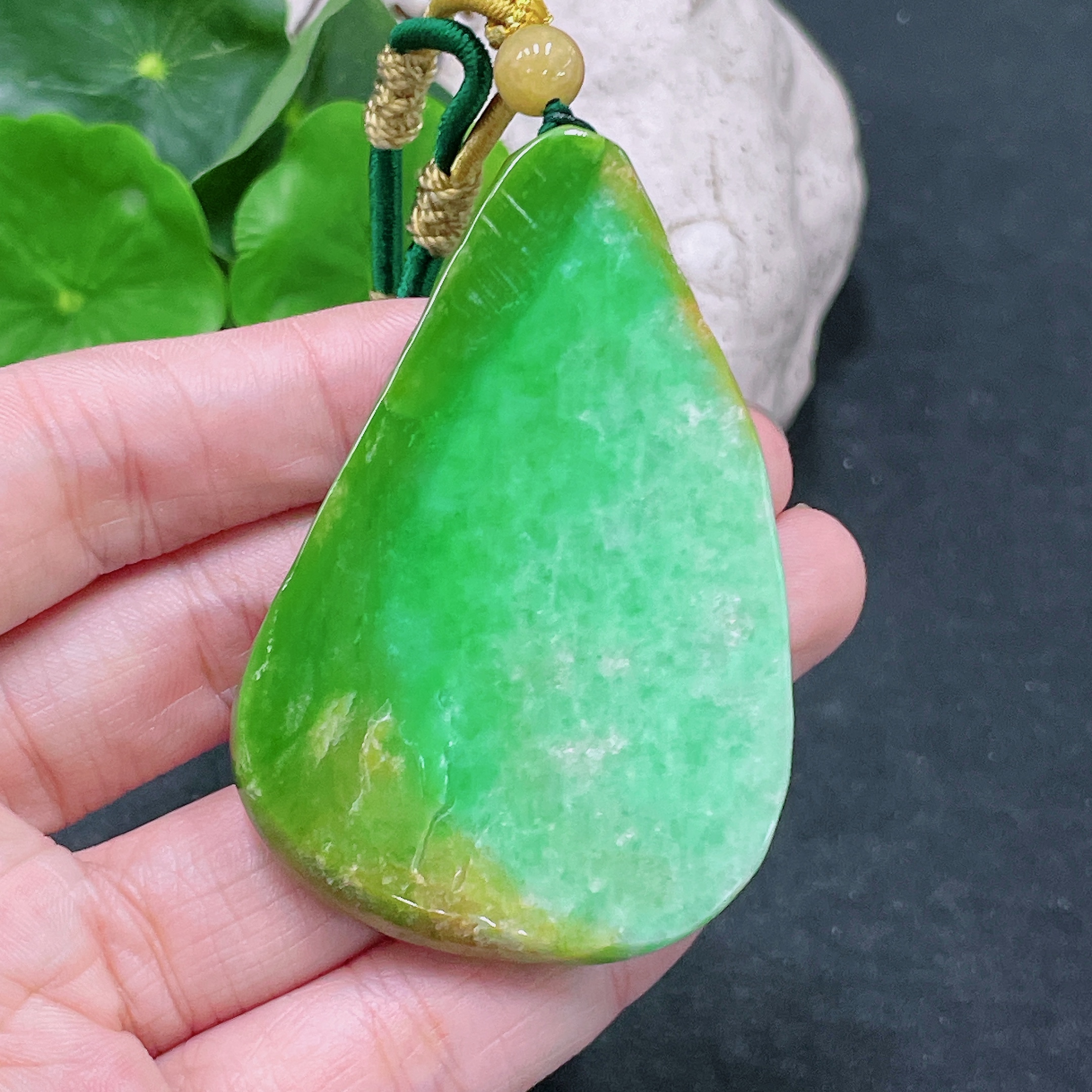 F33864708 Jadeite Pendant, Color Origin Undetermined, Non-Grade A Beads, Total Weight with Rope Approximately 53.16g