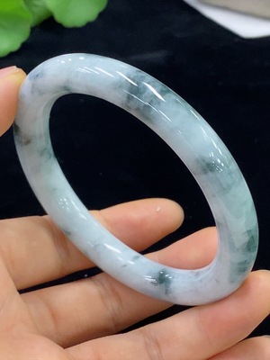 F32706902 Jadeite Round Bangle Size 58.2 Total Weight Approx. 52.03g Containing Other Mineral Components