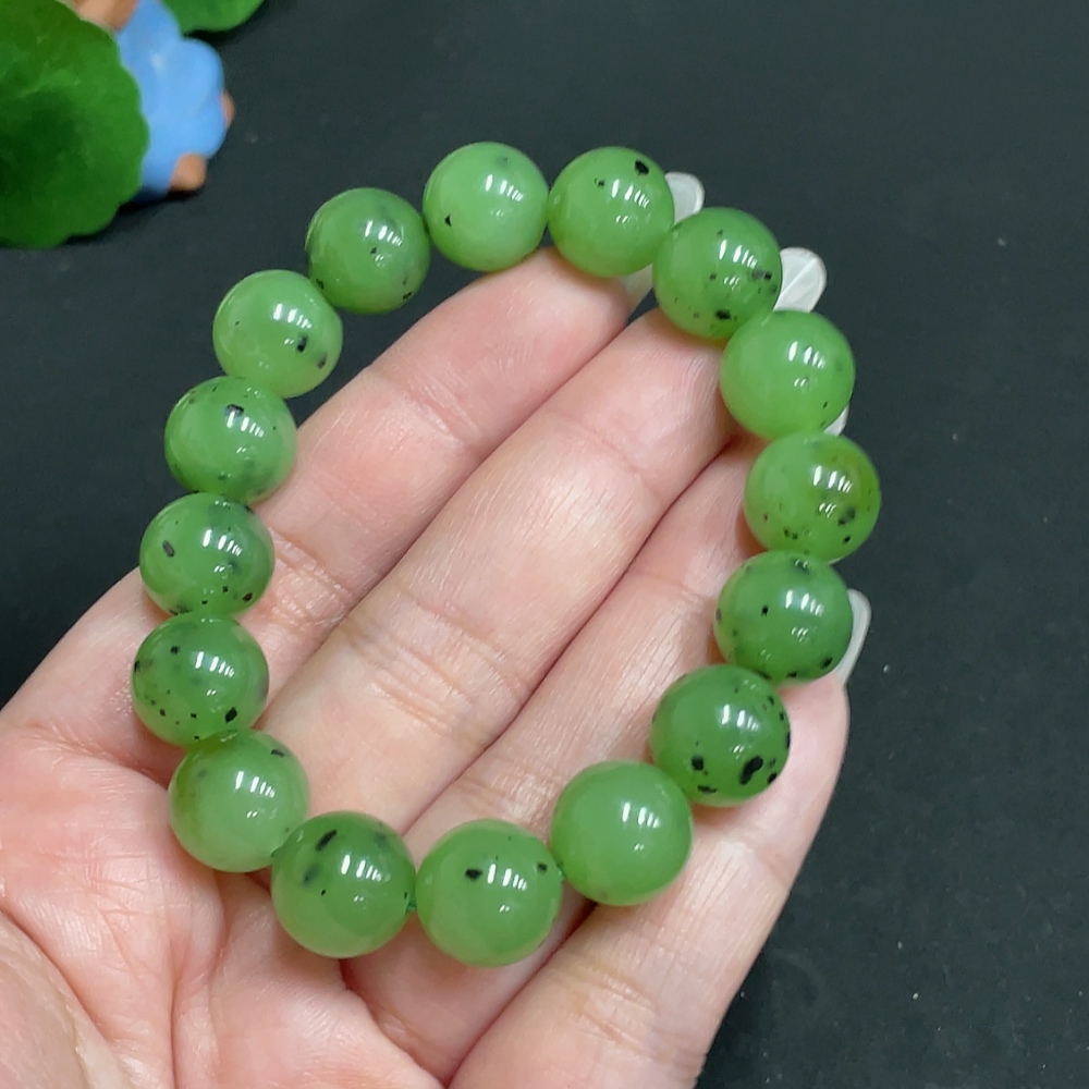 H27162211 Hetian Jade Bracelet   Approx. 11.7 mm   Total Weight Approx. 44.1g
