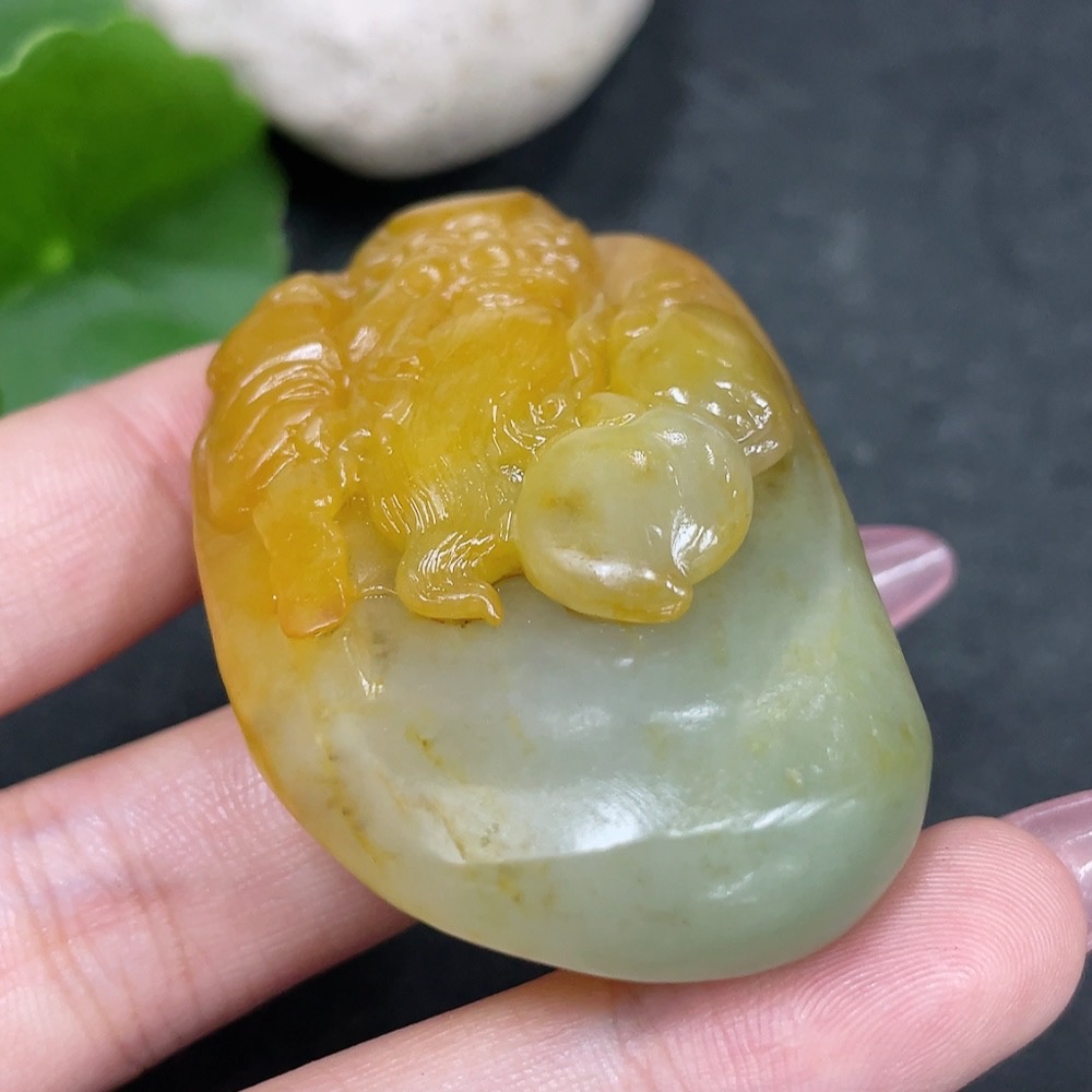 H33841453 Hetian Jade Pendant, Shouxing Gong, Undetermined Skin Color Formation, Total Weight Approx. 58.6g