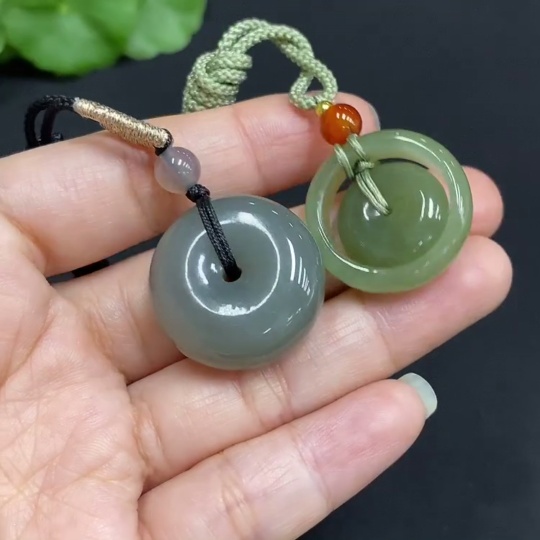 H34015336 Hetian Jade Pendant Mother-Child Buckle Peace Buckle
