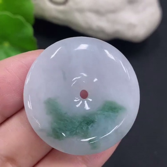 F29333594 Jadeite Peace Knot, Total Weight Approximately 13.8g