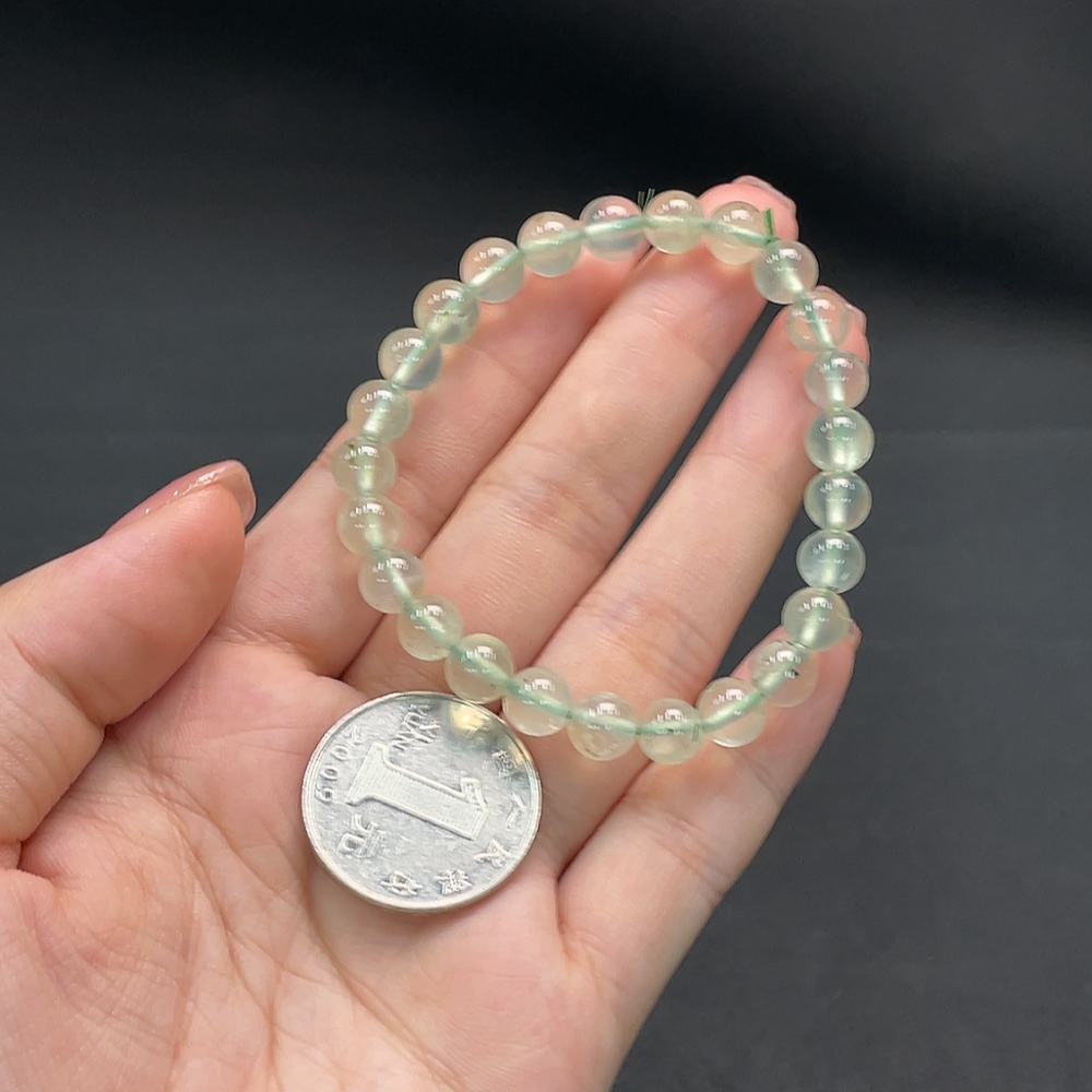 C16708106 Prehnite Bead Strand approx.13.99g 7.3mm