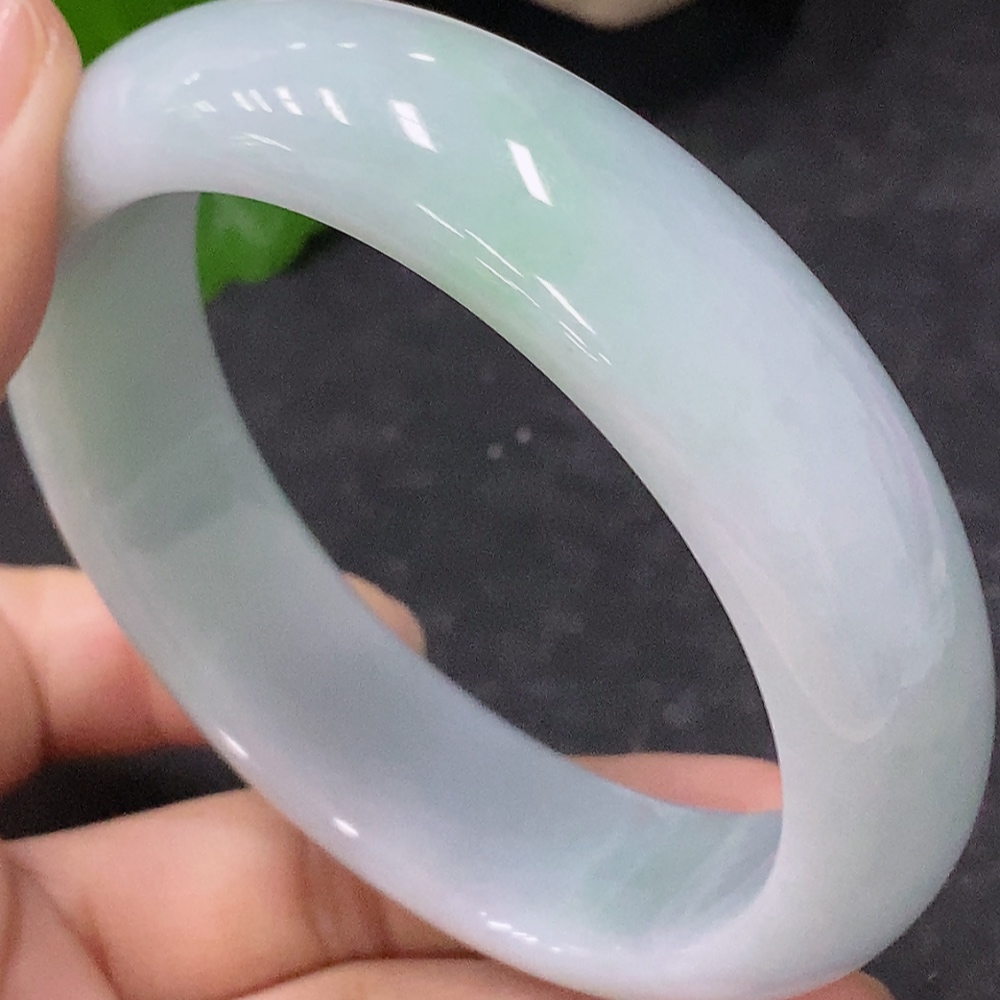 F32799856 Jadeite Round Bangle Size 58mm Total Weight Approximately 74.84g