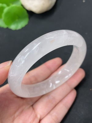 H41892005 非洲翠（独龙玉）正圈手镯 圈口58.3   货品总重约50.9g