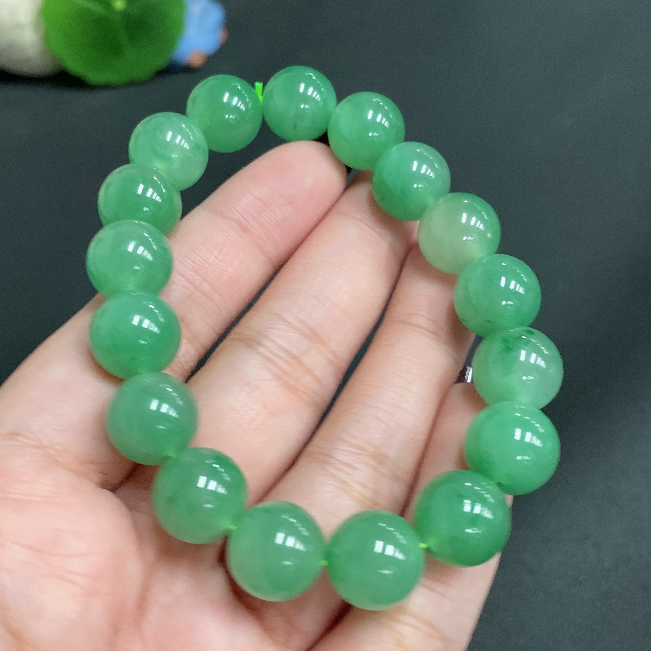 H24722413 Dulong Jade Bead Bracelet approx. 11.7mm total weight approx. 41.1g