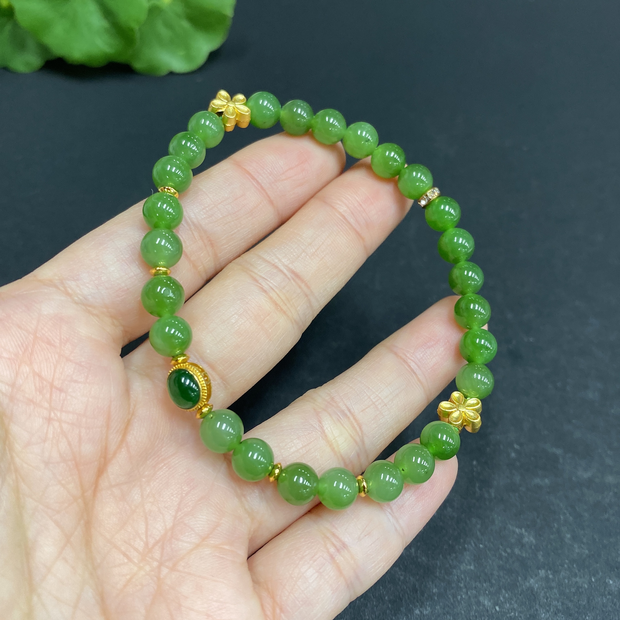 H33939499 Hetian Jade Bracelet, approx. 6mm, total weight approx. 10.9g, with Jadeite, no imprint, surface gold content marked red 75%, rest non-gold