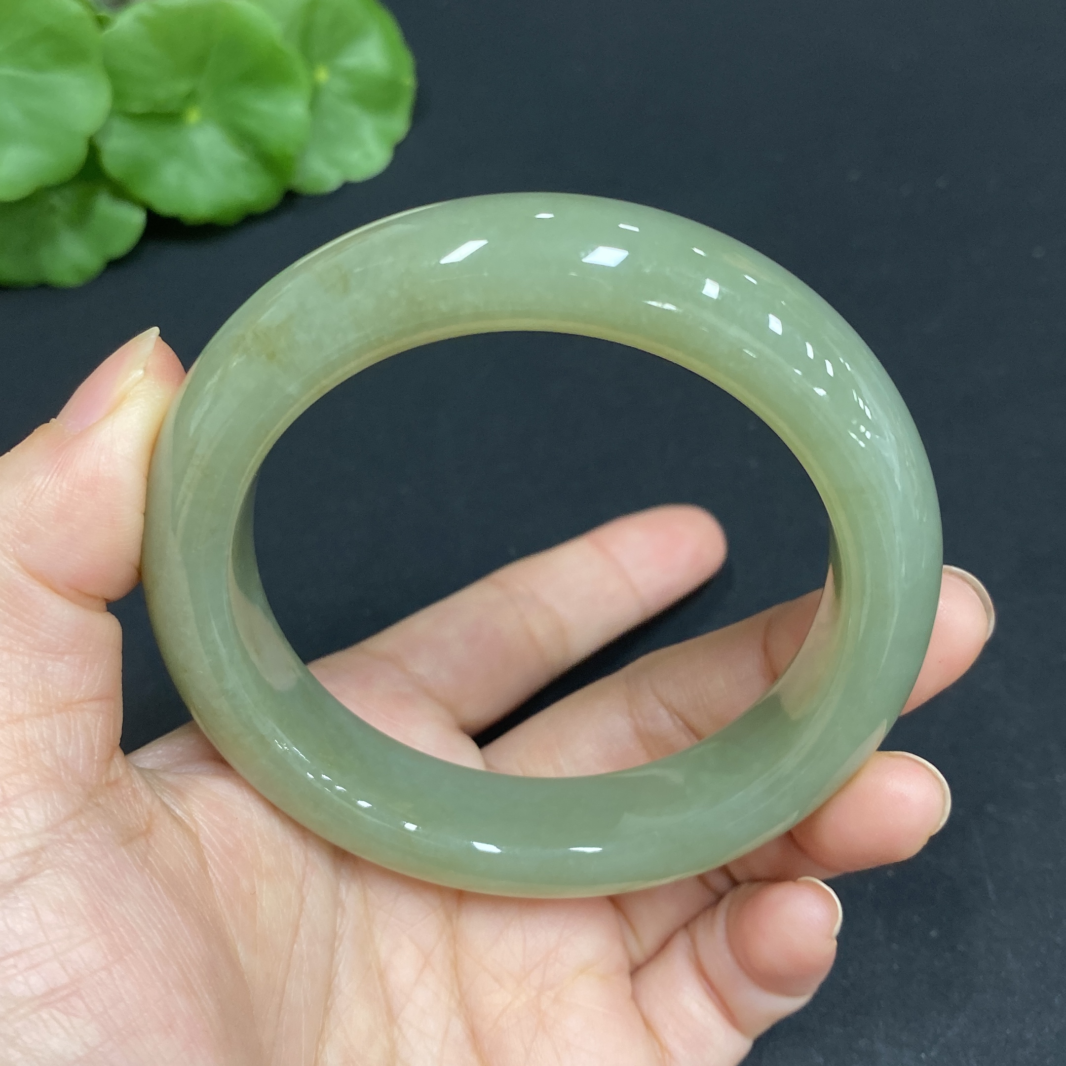 H34036049 Hetian Jade Round Bracelet Size 57 Total Weight Approx. 71.8g