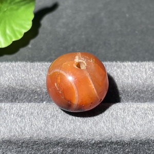 W41943199 约18-19世纪左右缠丝玛瑙圆球珠 老珠子