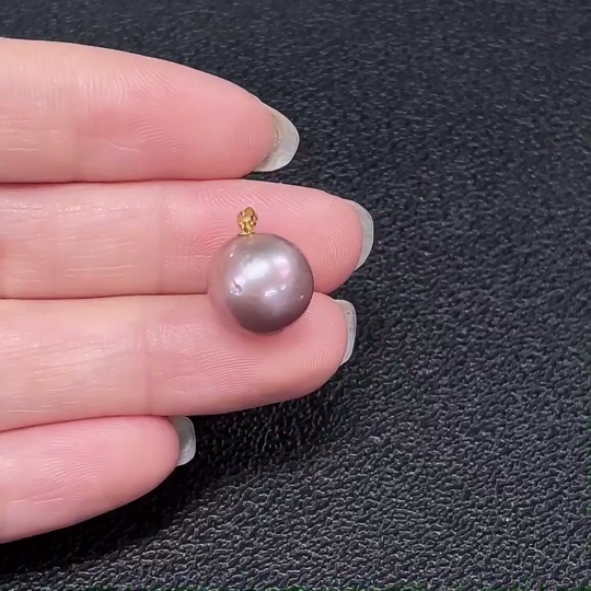 C34007132 Pearl Pendant, Unmarked, Surface Tested 18K Gold, Total Weight Approximately 2.12g, Size About 11mm