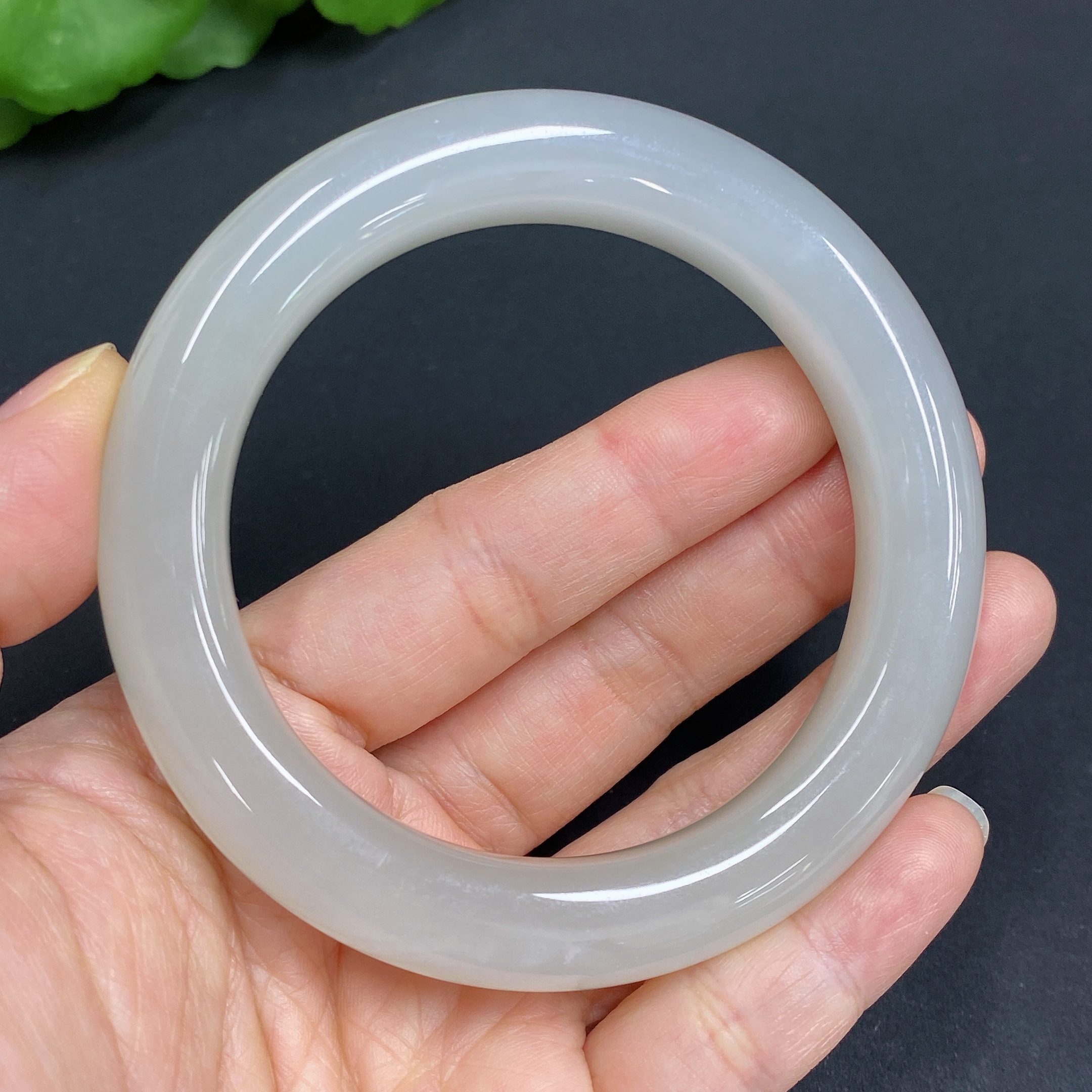 H29366651 Hetian Jade Round Bracelet, Size 54.7, Total Weight Approx. 62.8g
