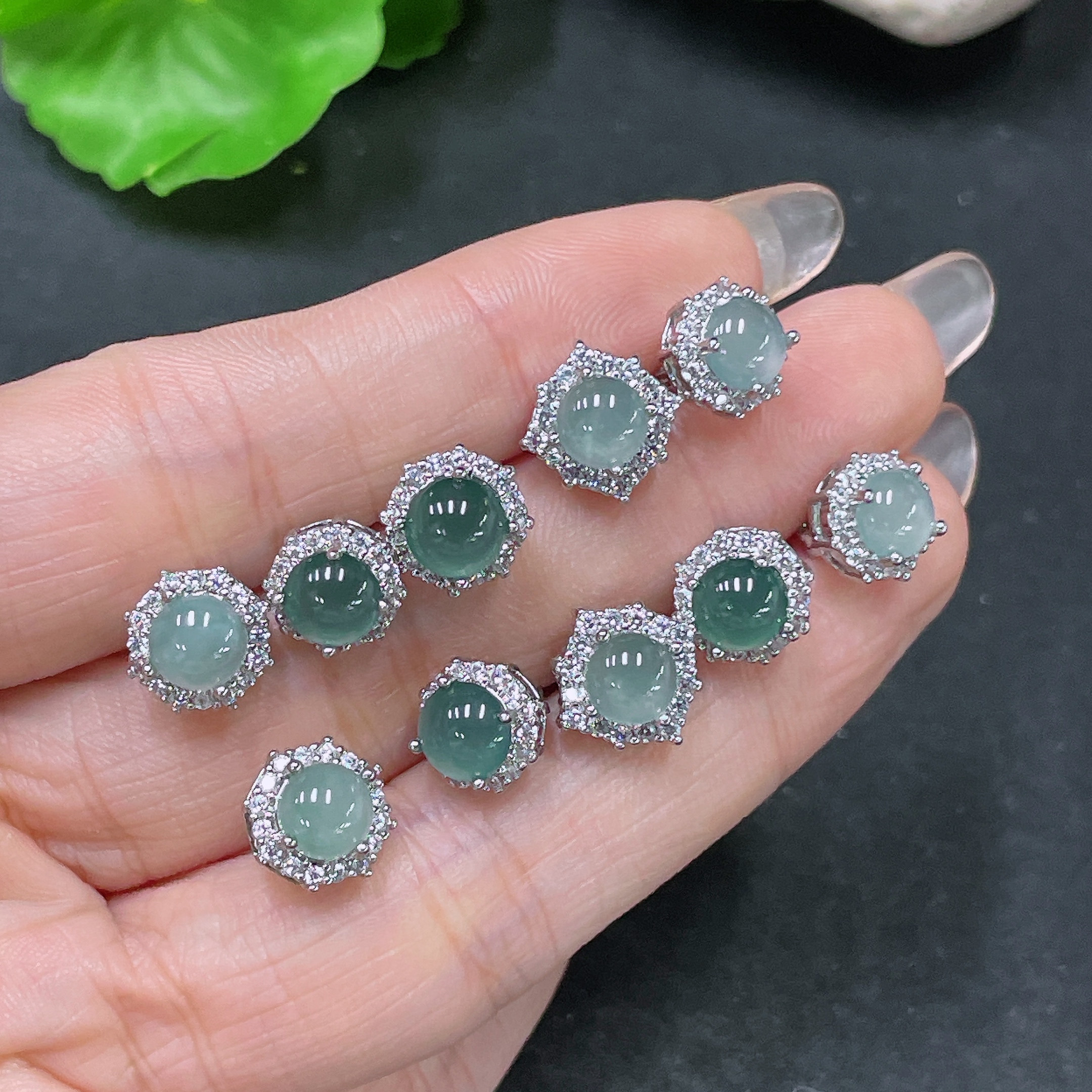 F34065109 Jadeite Inlaid Earrings Non-Gold Sell as a Lot