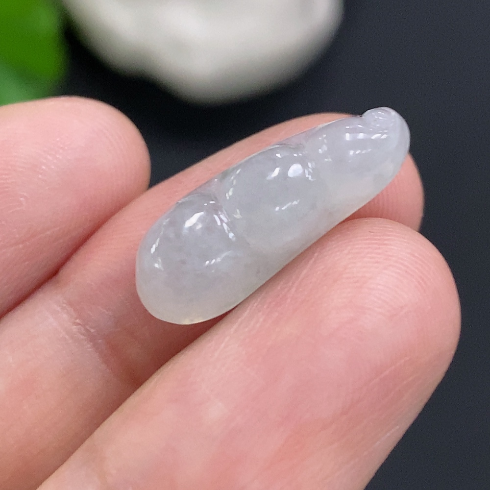 F27105253 Jadeite Lucky Bean Inlay Piece, Total Weight Approx. 1.5g