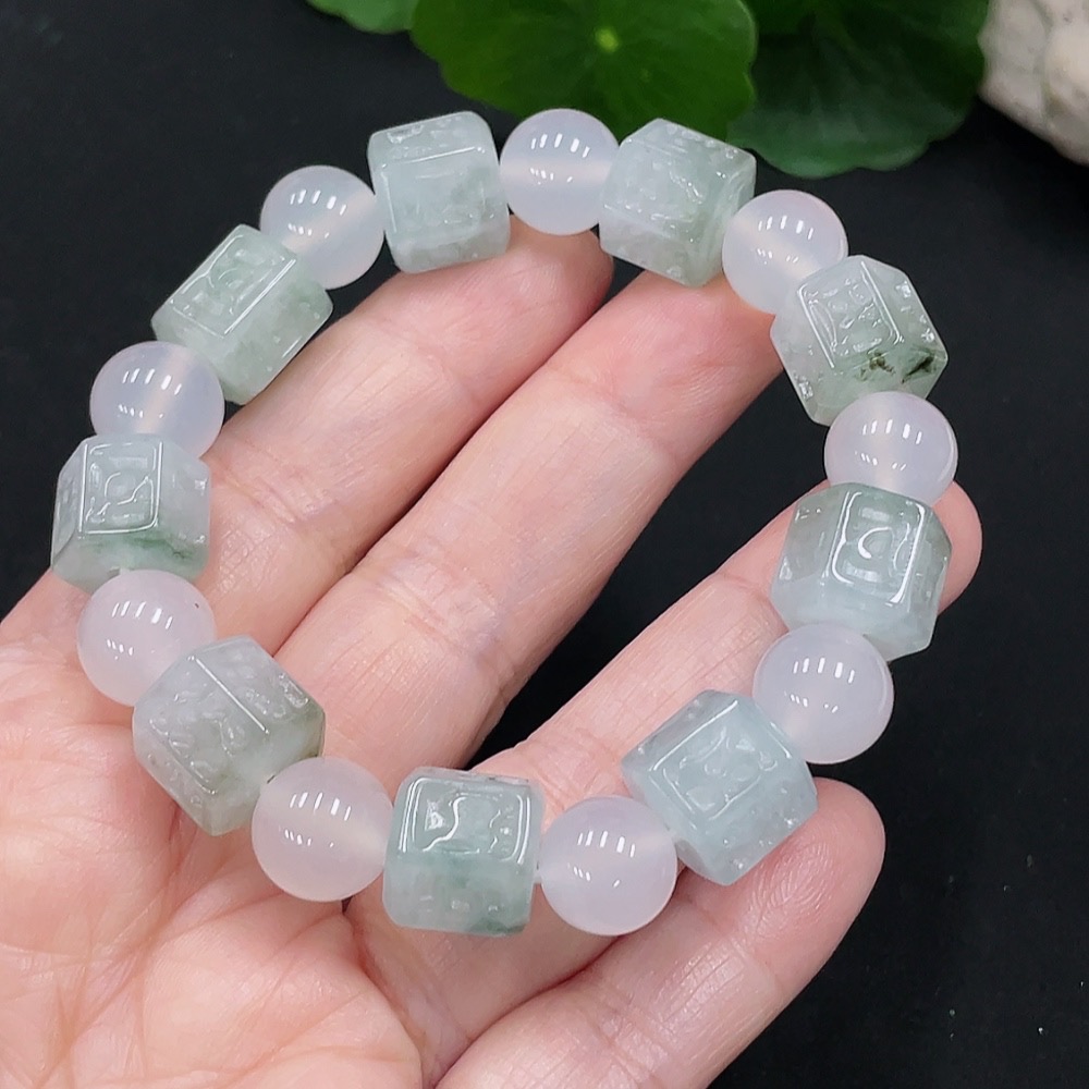 F28288351 Jadeite bracelet  Total weight approx. 40g (with non-A grade beads)