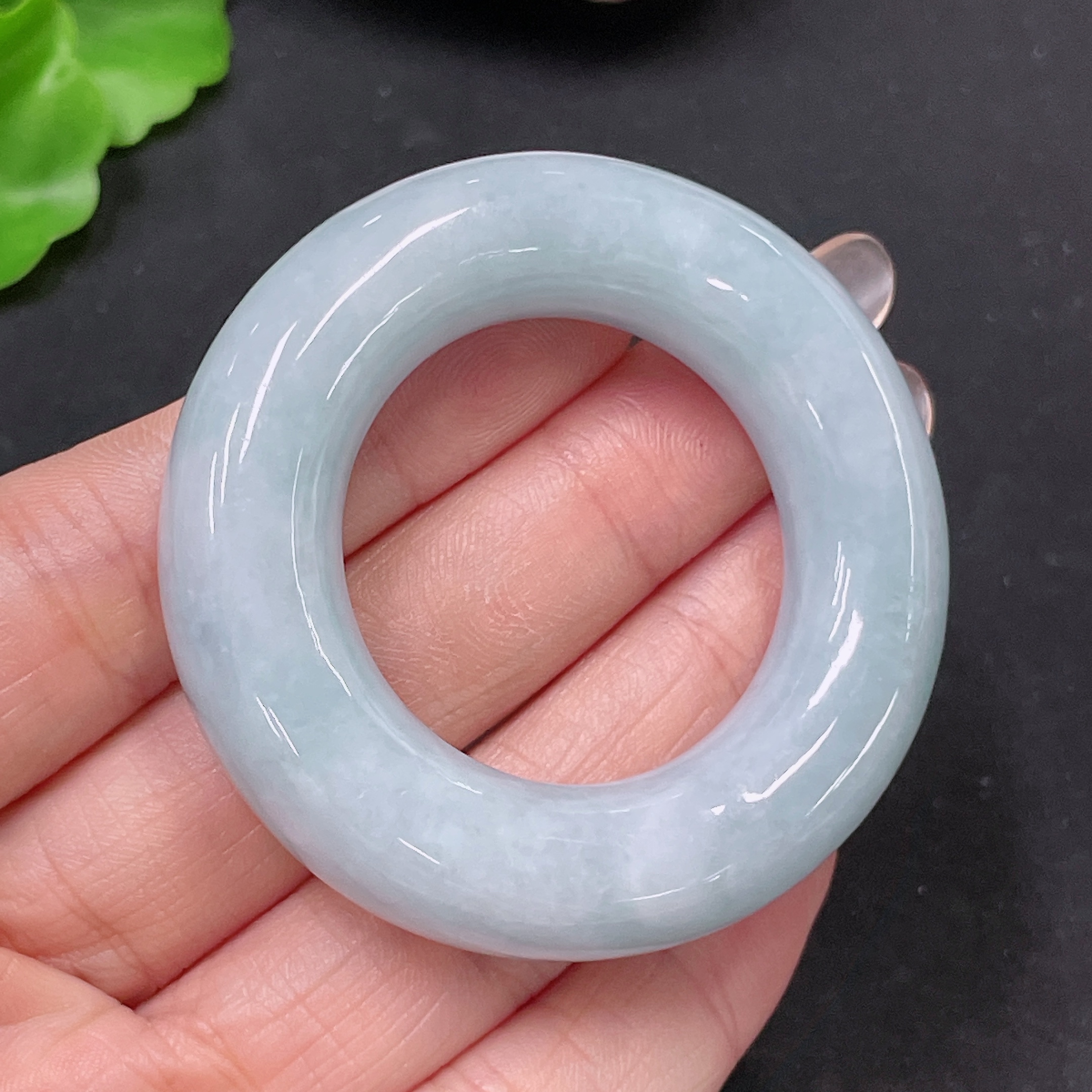 F34064927 Jadeite Pendant Peace Ring Total Weight Approx. 49.18g