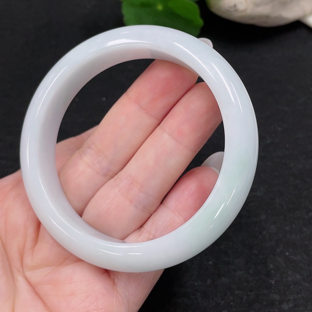 F33898562 Jadeite Round Bangle Size 56.2 Total Weight Approx.57.11g