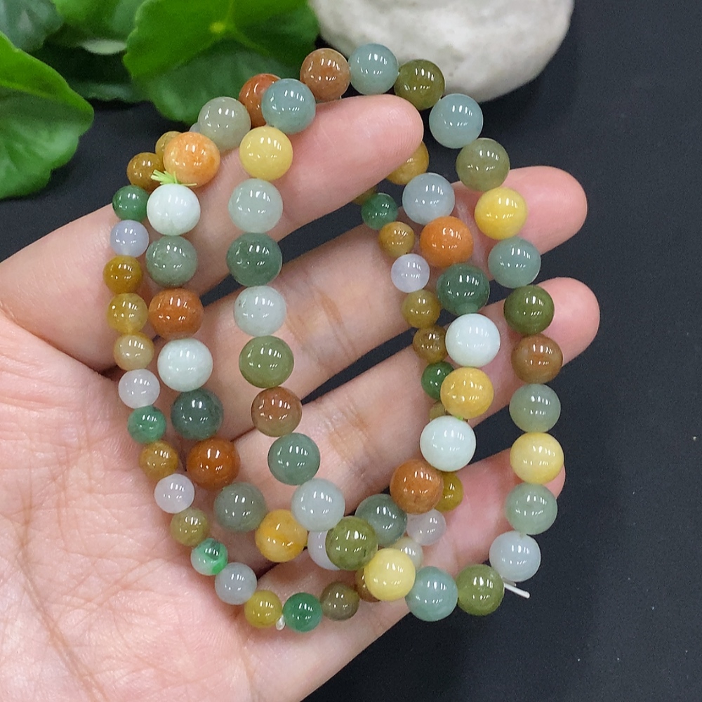 F34070488 Jadeite Beads Sell as a Lot