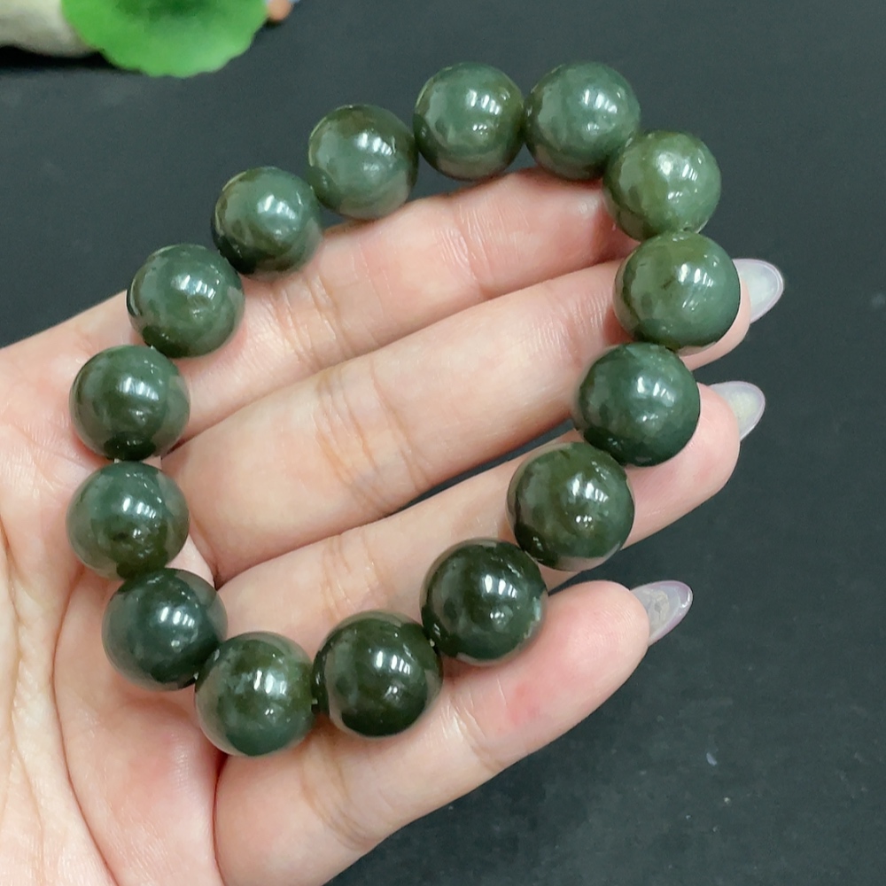 H33847769 Hetian Jade Bracelet, approx. 13.3 mm beads, total weight about 57.5g