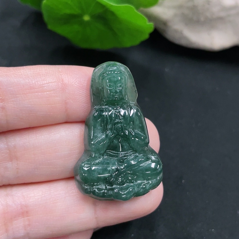 F35129041 Jadeite Guanyin Pendant Total Weight Approx. 9.5g
