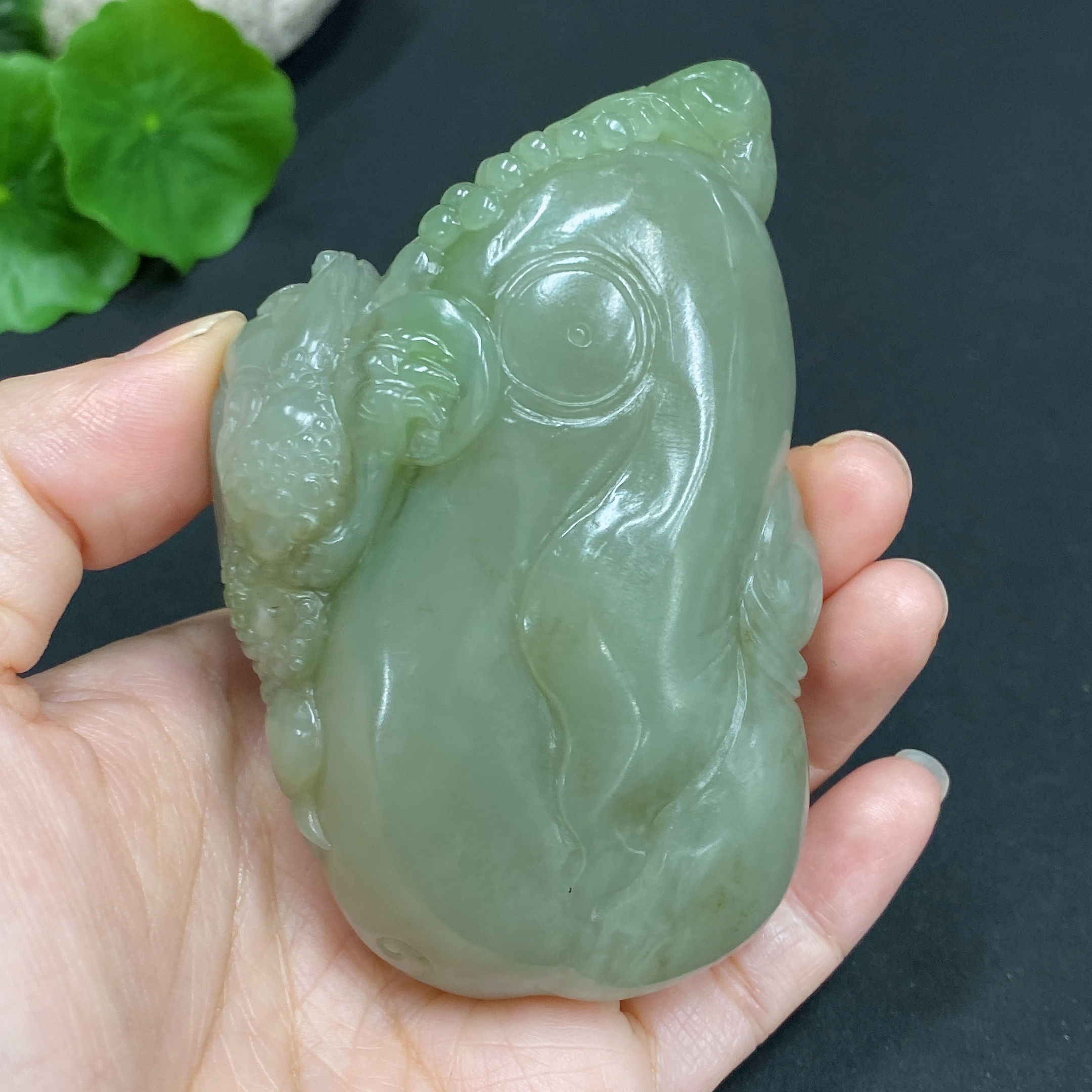 H21355876 Hetian Jade Handheld Piece Buddha Approx. 197.6g