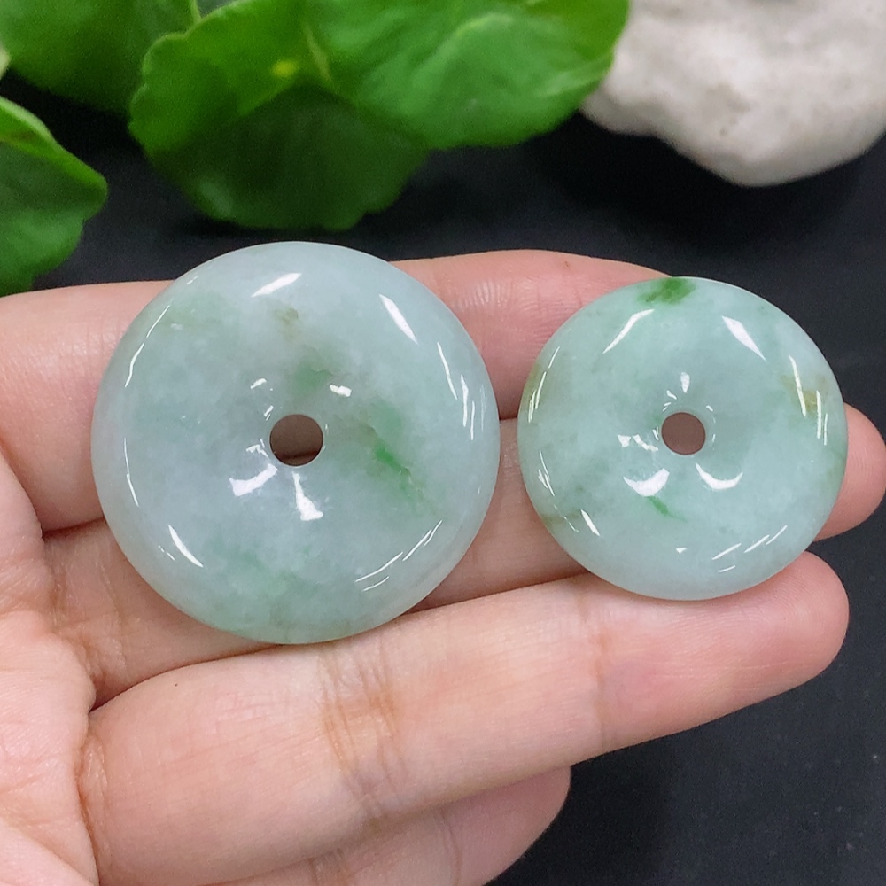 F32801524 Jadeite Safety Buckle Sell as a Lot