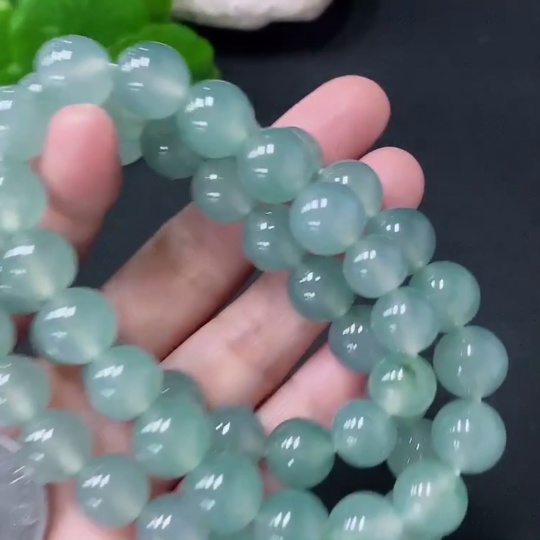 F30522745 Jadeite Bead Necklace Maximum Bead Size Approx. 10.5mm Total Weight Approx. 109g