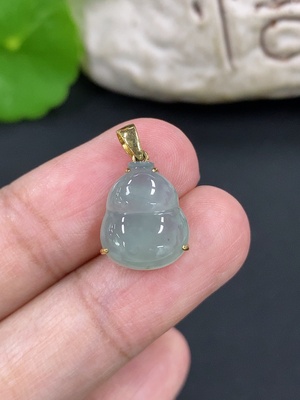 F46597128 翡翠葫芦镶嵌吊坠 18k金镶 货品总重约1.85g
