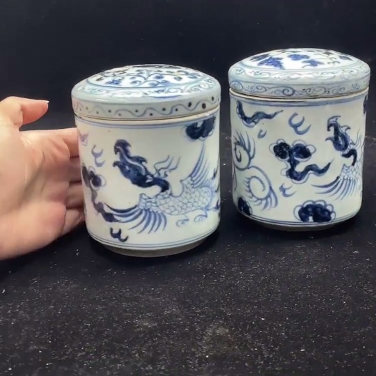 W30538854 Porcelain, Mint Condition, Modern Blue and White Lidded Jar, Size as per Actual Item