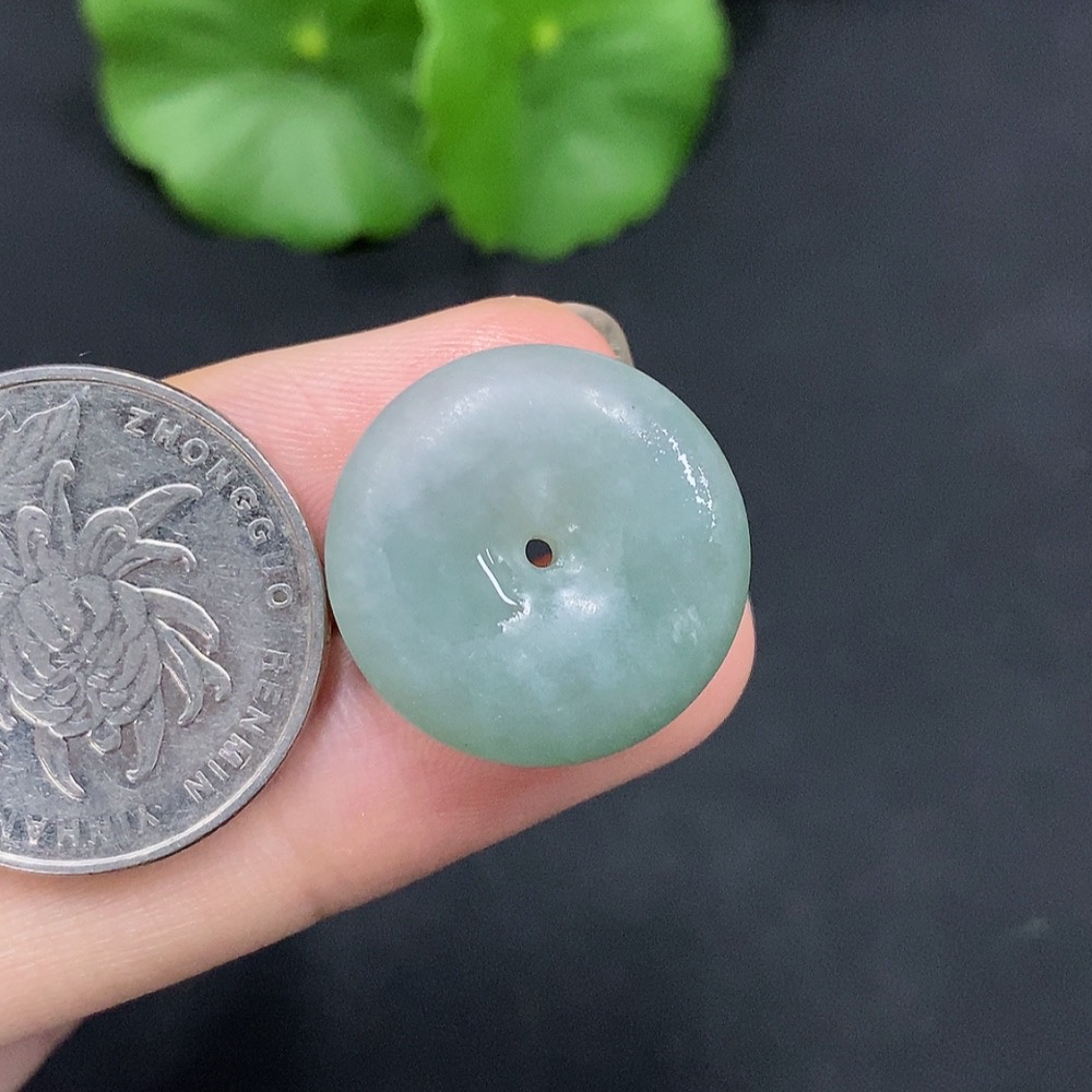 F28254716 JadeitePeace Knot Pendant