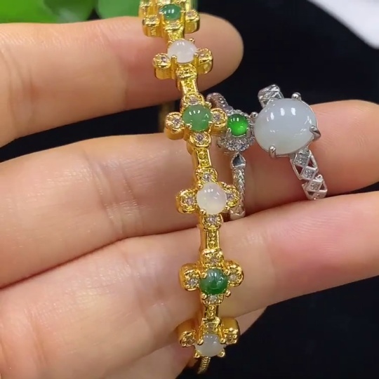 F34044044 Jadeite Inlaid Bracelet//Ring Non-Gold Adjustable