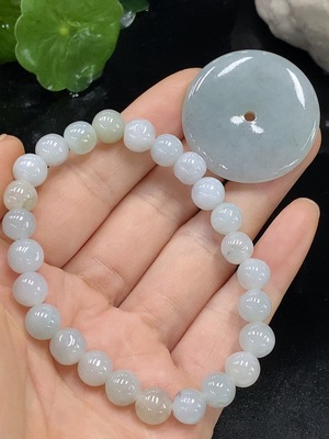 F26970240 翡翠手串/挂件一手走
