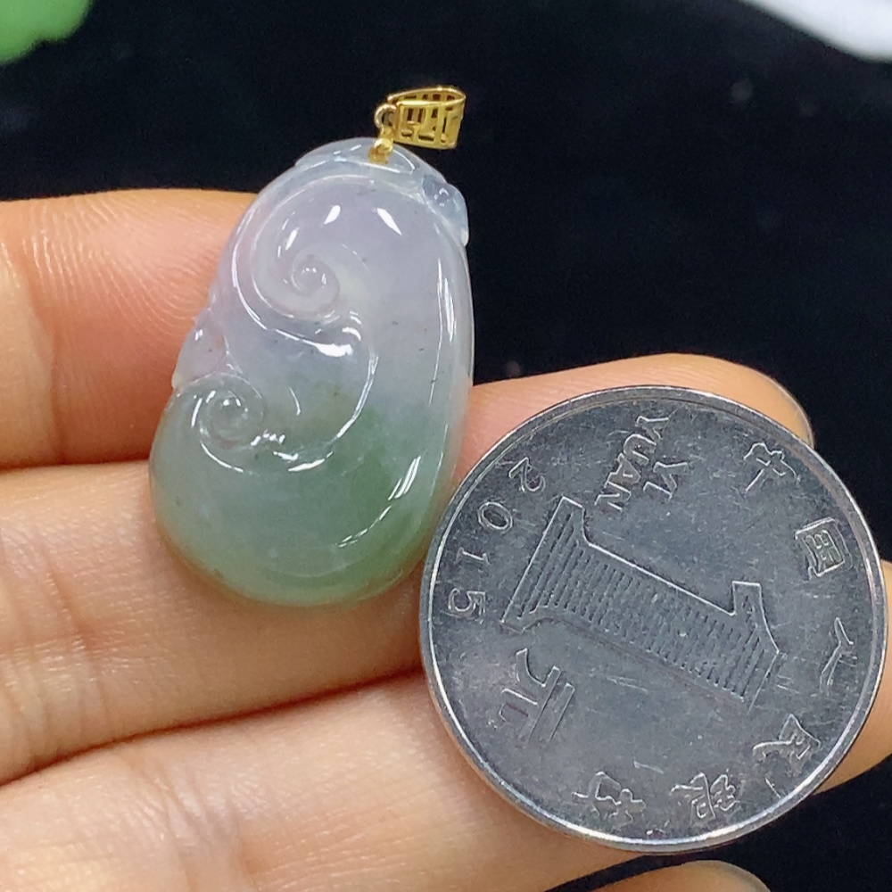 F34025047 Jadeite Pendant Ruyi with 18K Bezel Total Weight Approx. 4.18g